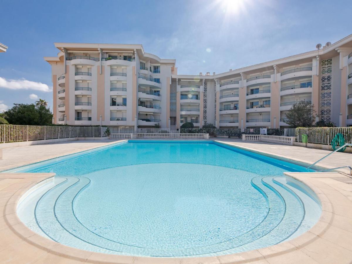 Apartment Le Cesaree-5 By Interhome Fréjus Екстериор снимка