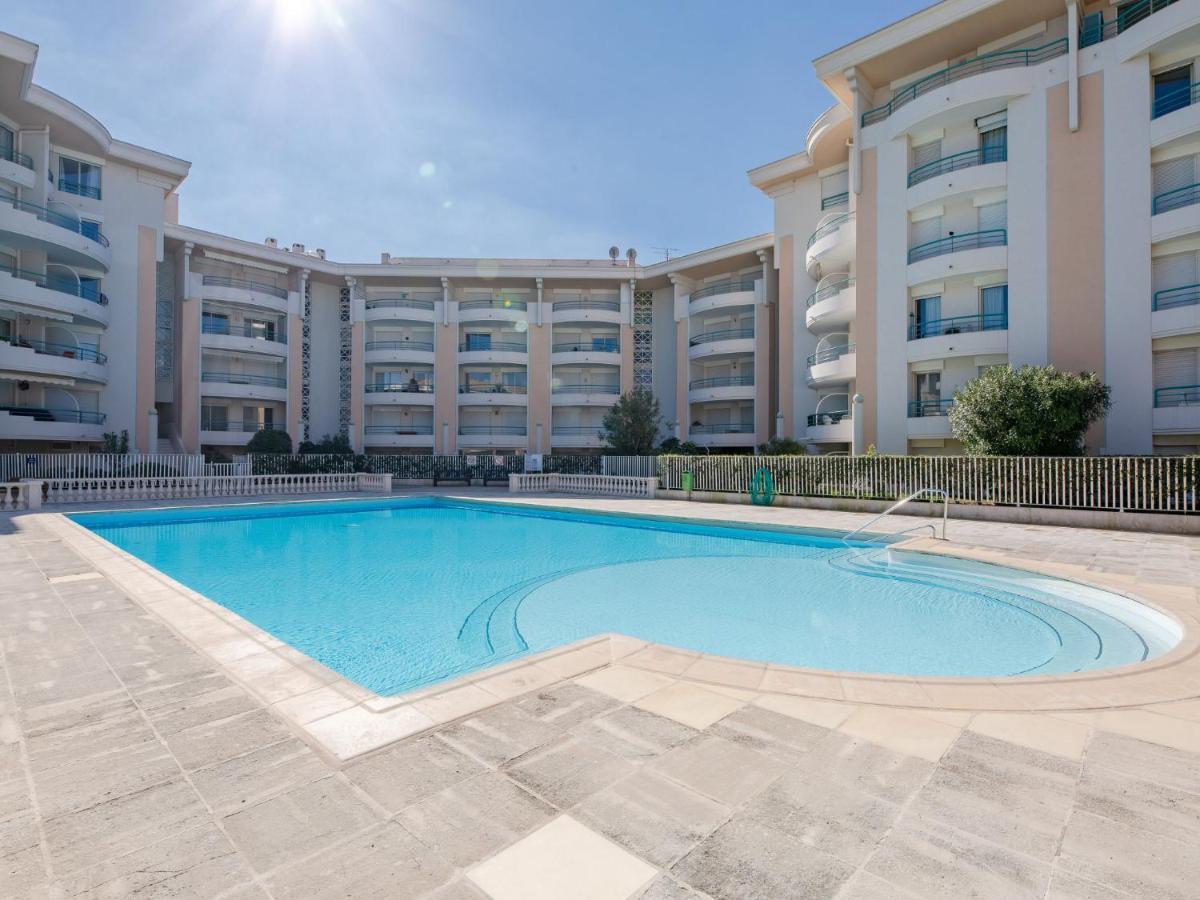 Apartment Le Cesaree-5 By Interhome Fréjus Екстериор снимка